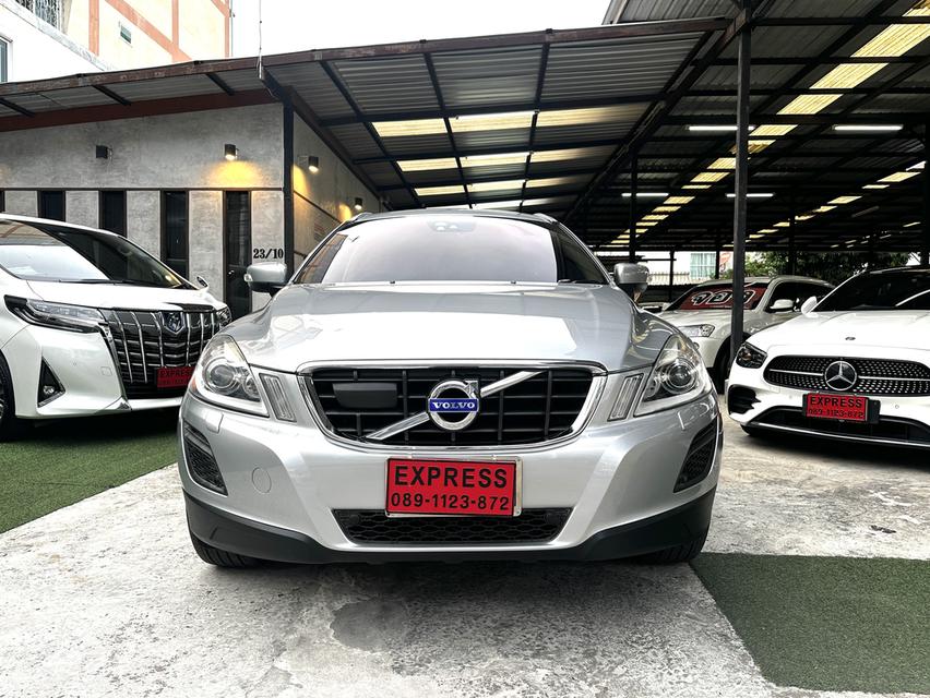 VOLVO XC60 2.0 D4 เครื่องยนต์ดีเซล ปี2013