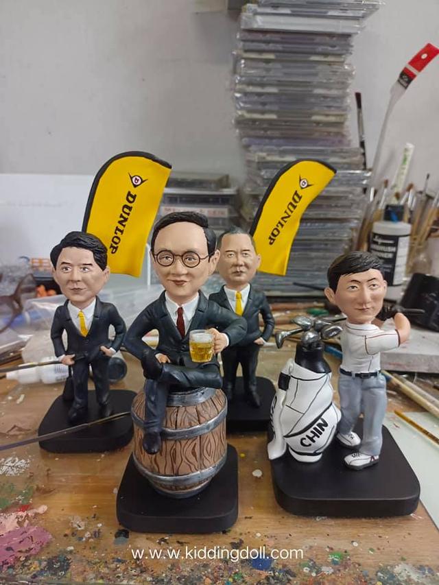 ตุ๊กตาเกษียณอายุงาน,ของที่ระลึกเกษียณงาน,ของขวัญสั่งทำ ของขวัญแฮนด์เมด รูปย่อยที่ 3