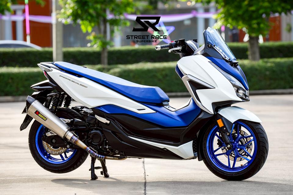 2021 Honda forza350 ปี 2021 สี ขาว-น้ำเงิน ลุคสะอาดตา เท่มีสไตล์