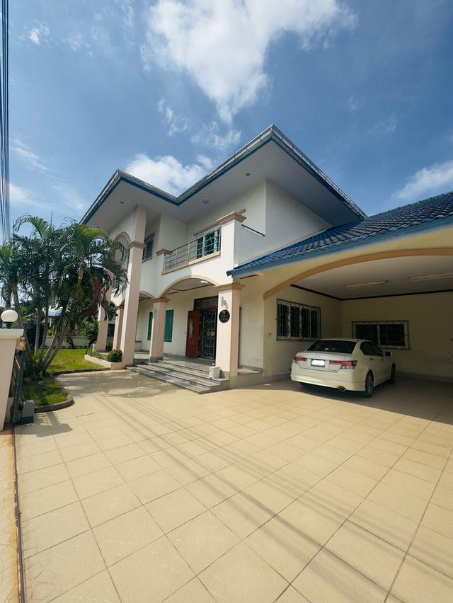 หมู่บ้านสวัสดี บ้านสวย ซ.11