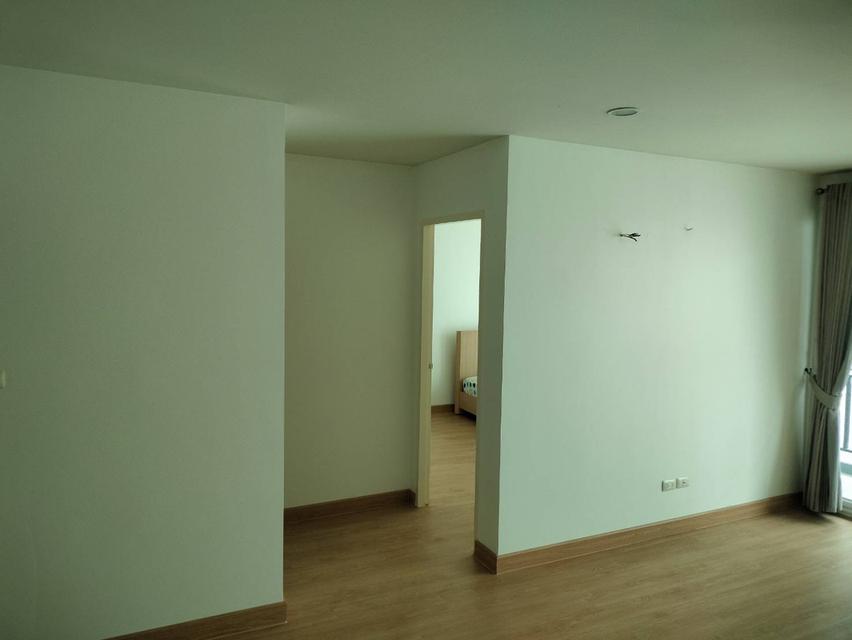 ขาย D5 Condo 56.76 ตรม. ตั้งอยู่ในซอยนวลจันทร์56 เขตบึงกุ่ม กทม. 6