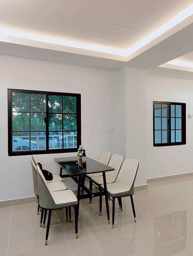 ม.บ้านฟ้ารังสิต 11