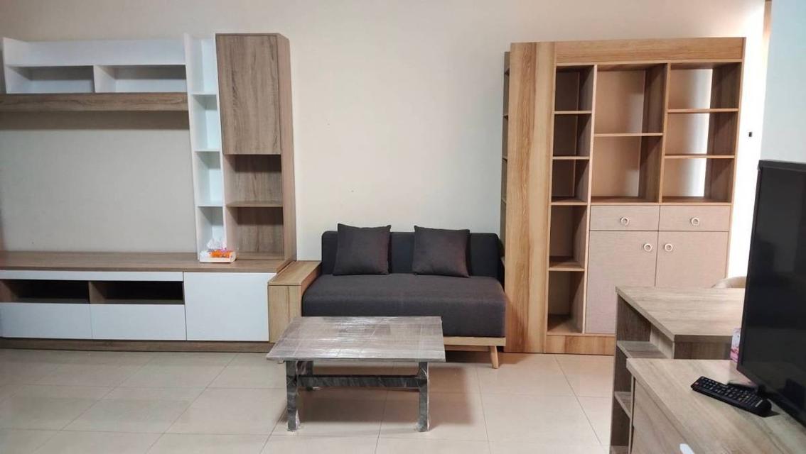 SV city for rent  Tower 8  floor 3th  75 sqms. 2 bedroom 1​ bathroom​ 1​ kitchen  Big​ balcony  river​ view Fully furnished.  Rent 15,500 baht 9