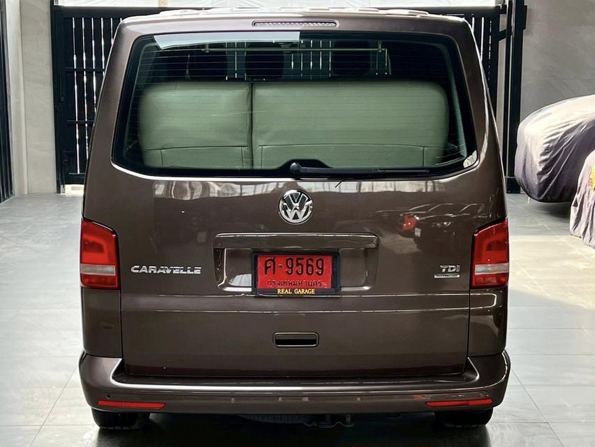 Volkswagen CARAVELLE 2.0 TDi Van 9