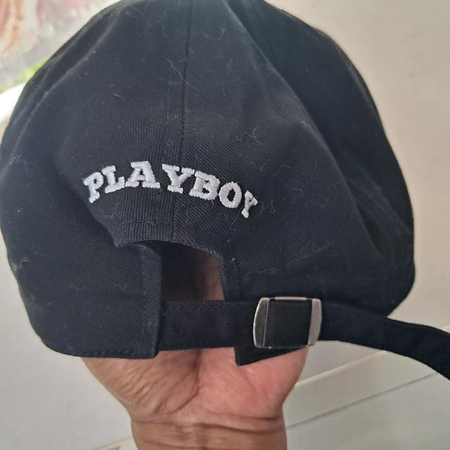 หมวก Guess, playboy ของแท้ รูปที่ 4