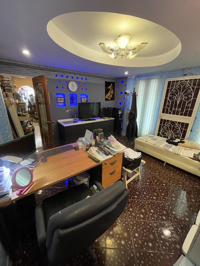 ขายอาคารพาณิชย์ ใกล้ทะเลบางเสร่ ทำเลนักท่องเที่ยว เหมาะลงทุน 10