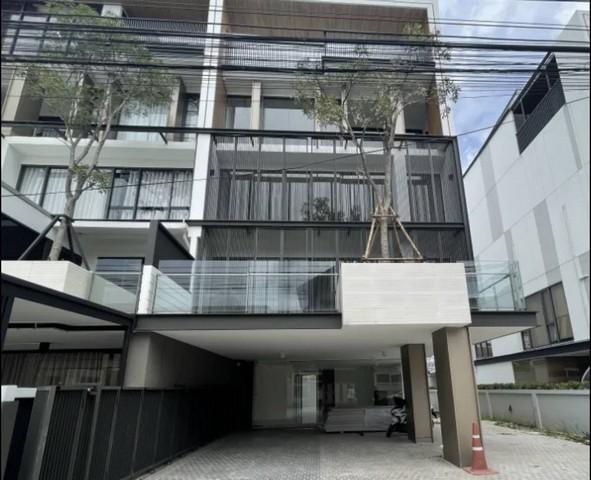 Home office The Element Rama9 หลังThe nine พระราม9 ขนาด 560 sqm มีลิฟท์ 1
