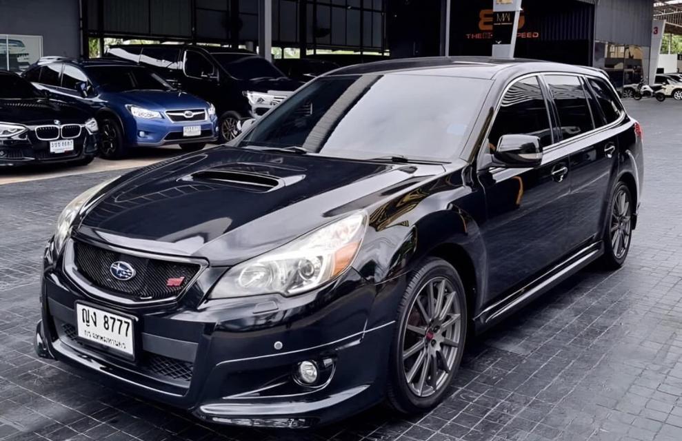 Subaru Legacy Wagon สีดำ ปี 2010 3