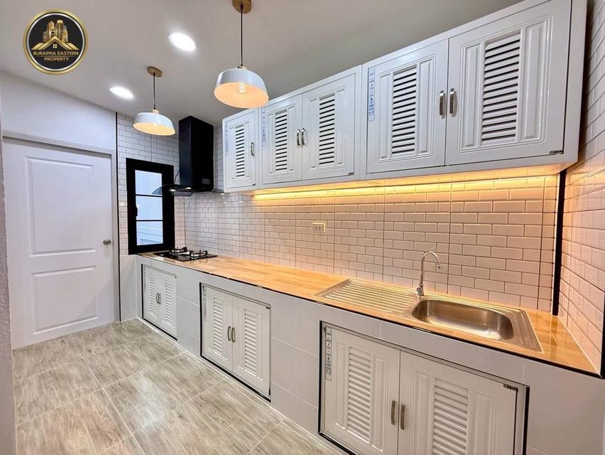 บ้านสวยหรู #หมู่บ้านโฮมทาวน์ศรีราชา หลังเดียวในโครงการ พิกัด📍ศรีราชา  หนองยายบู่ 🏡บ้านแฝดสไตล์เดี่ยว เนื้อที่40.5 ตารางวา 12