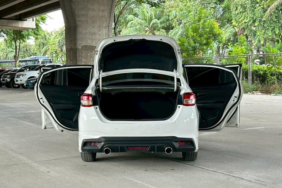 Toyota Yaris ATIV 1.2 E AT ปี 2018 9