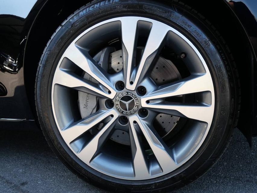 2018 Benz C350e Plug-in AV FaceLIFT รูปที่ 13