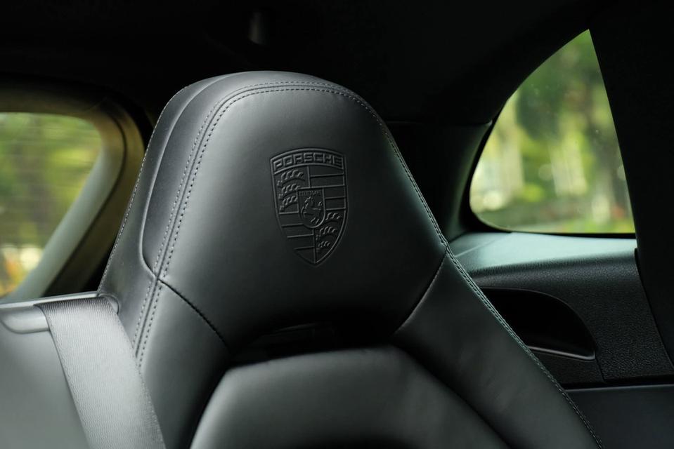 Porsche Panamera Sport Turismo 4 E-Hybrid รูปที่ 14