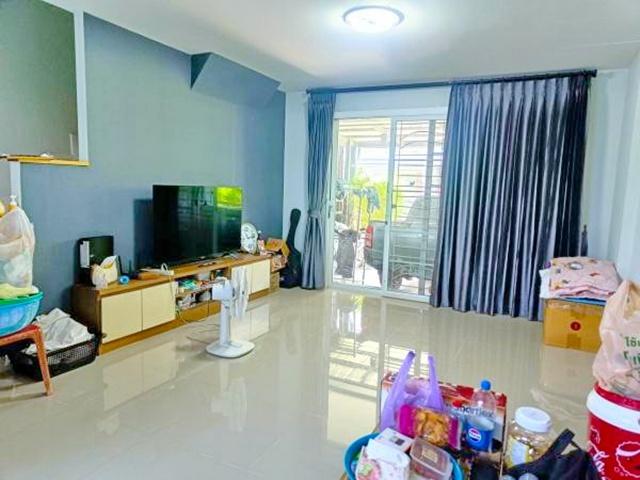 สไตล์โมเดิร์น สุขาภิบาล5 สายไหม ตลาดลาดสวาย 1.1 กม.ทาวน์โฮม 2 ชั้น 3 นอน 2 น้ำ รร.เตรียมบัณฑิต 2.6 กม. แหล่งชุมชน ช้อปปิ