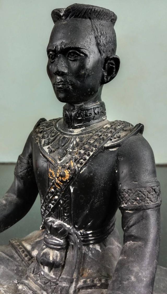 748.พระบรมรูปหล่อสมเด็จพระนเรศวรมหาราช รูปที่ 11