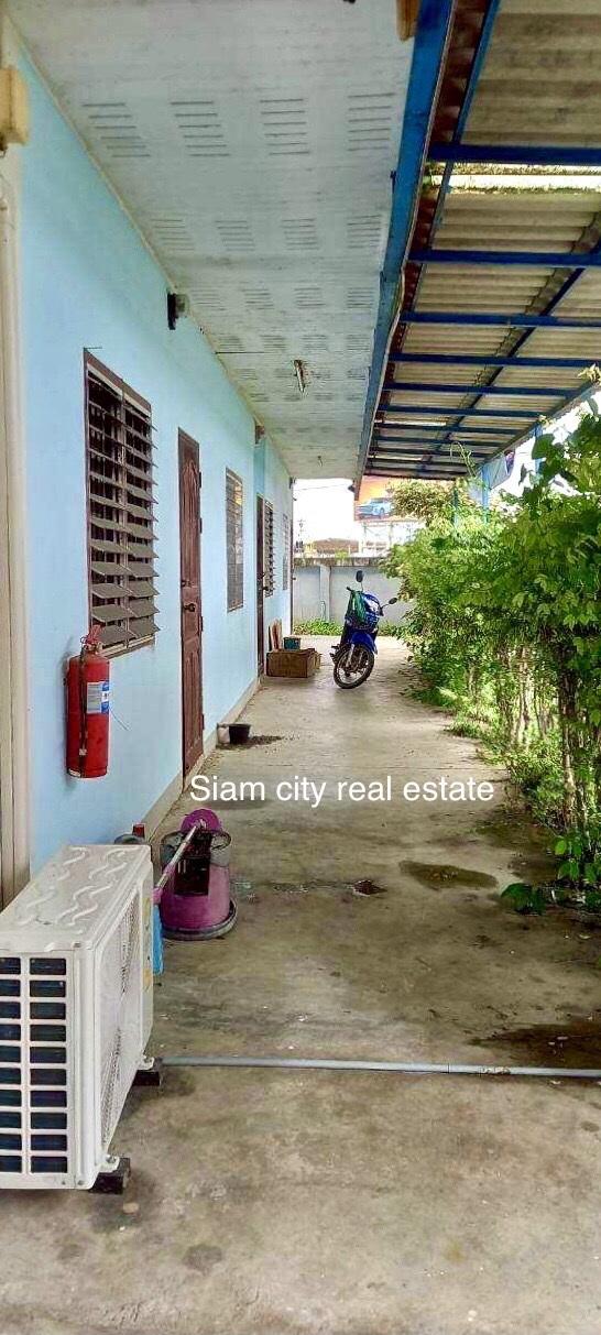 ขายที่ดิน พร้อมสิ่งปลูกสร้าง เป็นสำนักงาน และโกดังสินค้า พร้อมบ้านพักพนักงาน อ.เมือง จ.กำแพงเพชร 17