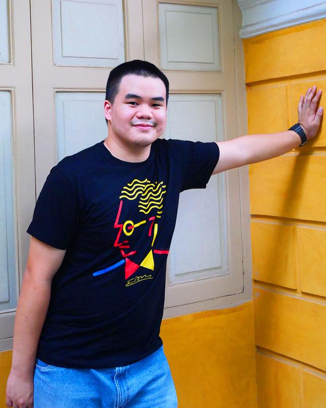 เสื้ออาจารย์ศิลป์ พีระศรี (Slipa T-shirt)