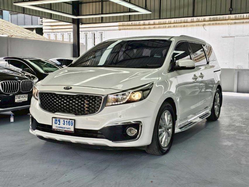KIA Grand Carnival 2.2EX ปี17