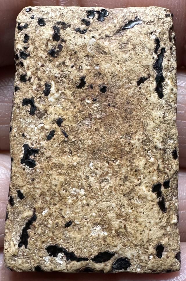 พระสมเด็จพิมพ์ทรงเจดีย์ เนื้อเก่ามีคราบรักตามซอก 11