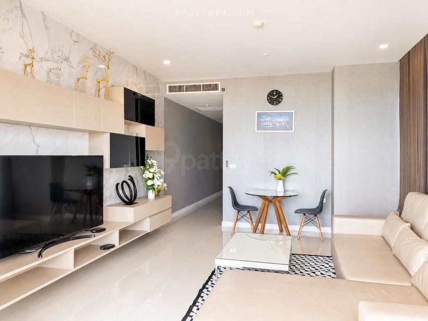 For Rent — Sea View Condo at Mövenpick White Sand Beach, Na JomtienCondo for rent at Mövenpick White Sand Beach, 2 bedrooms• 2 bathrooms size: 82sqm 5
