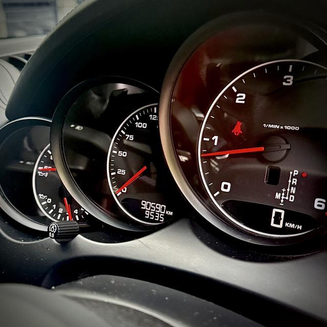 รหัสรถ CBL2190 ขาย PORSCHE CAYENNE 3.0 ดีเซล ปี 2011 รถเซอร์วิสดีมาก 9