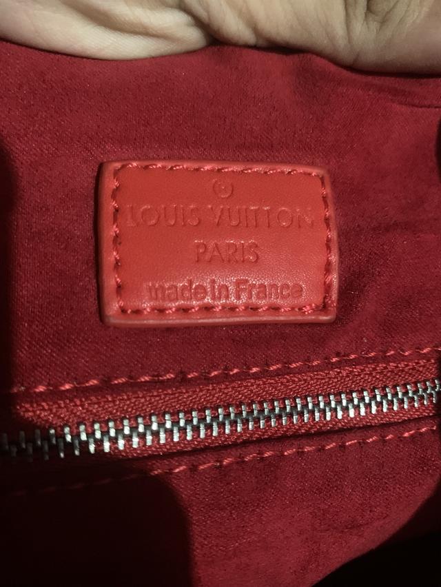 Louis Vuitton x Supreme 3