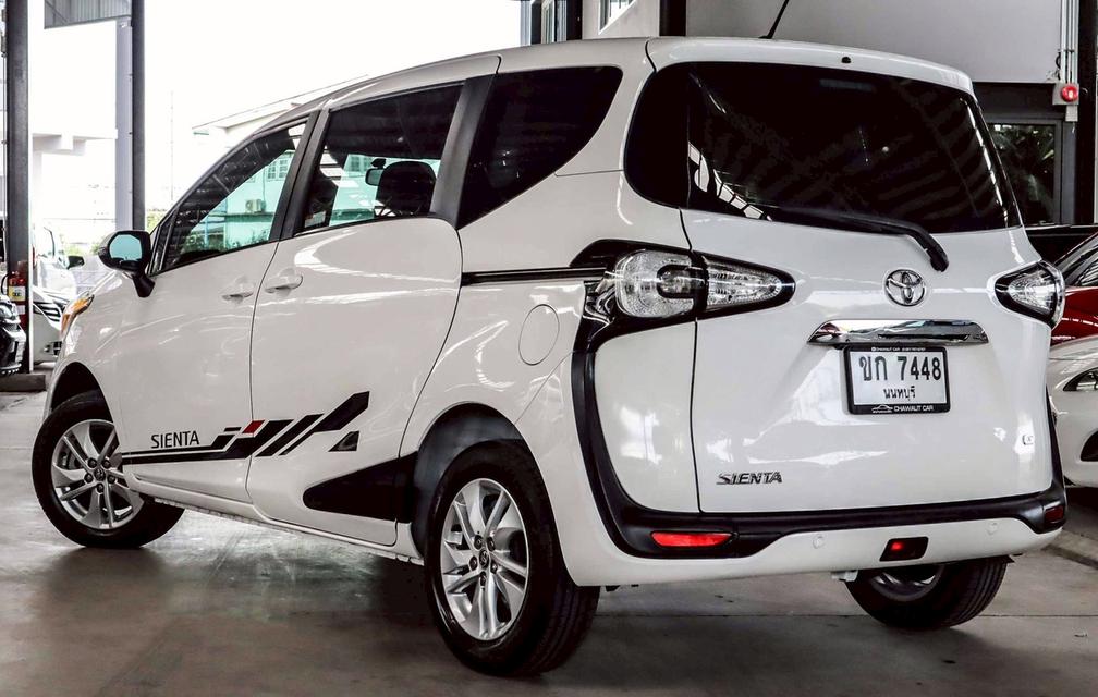 2020 TOYOTA SIENTA 1.5G 14
