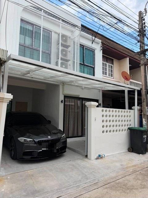 P760 ให้เช่า ทาวน์เฮ้าส์ 2 ชั้น 4 ห้องนอน ซอยสุขุมวิท 48 ตกแต่งสวยพร้อมเข้าอยู่ 1