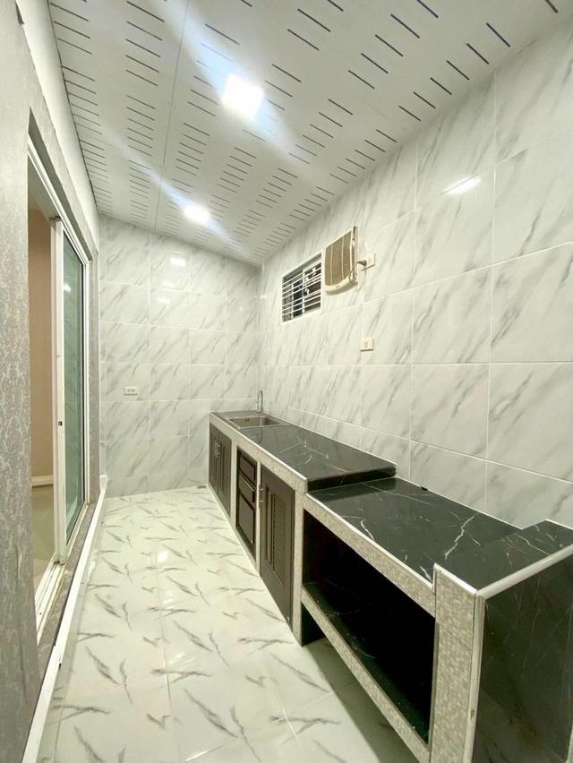ขาย ทาวโฮม 3 ชั้นหมู่บ้าน วิชั่นสมาร์ทไลฟ์ บ้านพร้อมอยู่ ทำเลดี 4