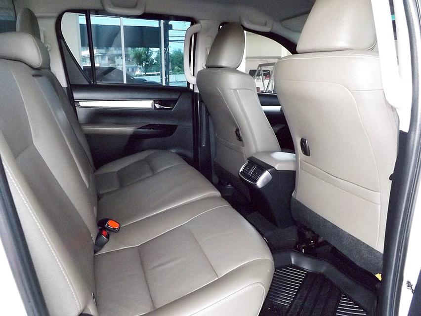 รหัสรถ KCY941 TOYOTA HILUX REVO PRERUNNER DOUBLE CAB 2.4 G NAVI M/T ปี 2016 12