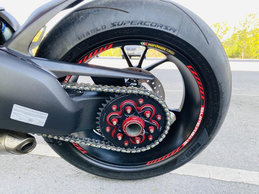Ducati ปี2020 สภาพใหม่เอี่ยม ชุดแต่งเพียบ 16