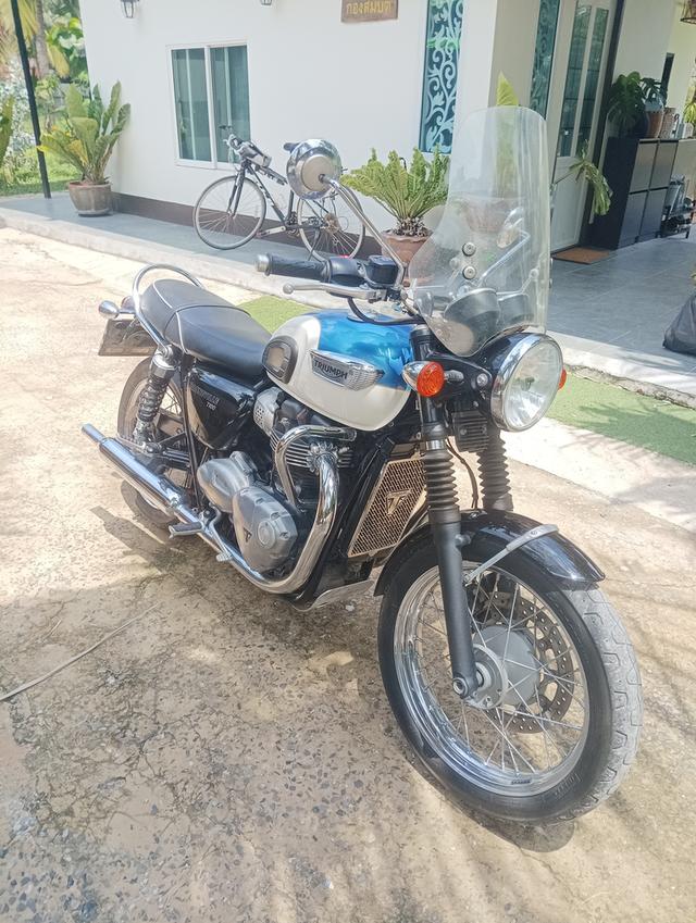 Triumph t100 2017 1