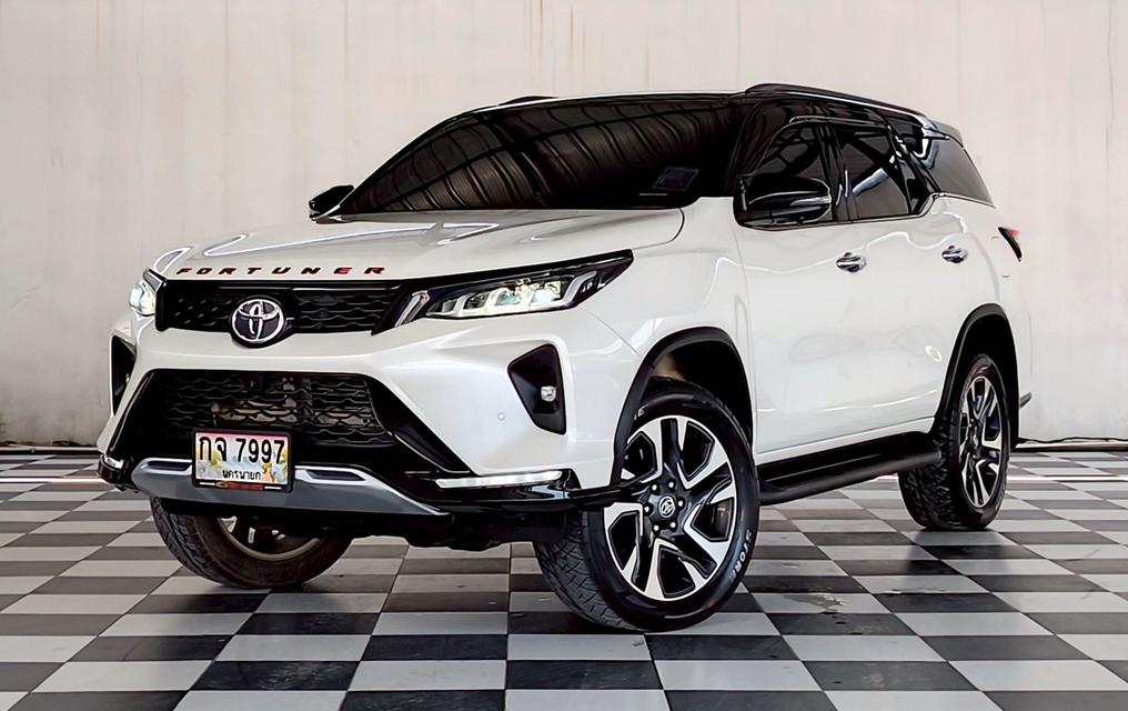 ➡️TOYOTA LEGENDER 2.4 V 2 WD เกียร์ออโต้ ปี 2020 (ไม่ขายป้ายทะเบียน) ⭕️ไมล์ 81,400 KM 💲1,050,000 ➡️ จัดไฟแนนซ์ถึงบ้าน-ที่่ทำงาน  รับซื้อขาย รถยนต์มือ รูปที่ 3
