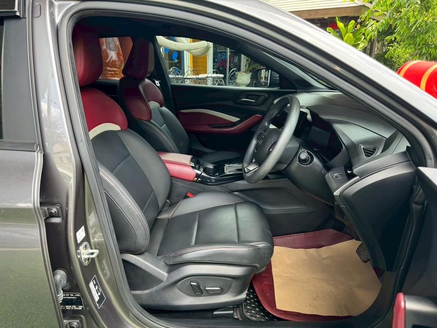 #MG 5 เครื่อง1.5 cc. รุ่นX เกียร์ AUTO ปี 2024 #รถไมล์แท้100%คะวิ่งน้อยมากๆๆคะ วิ่งมาแค่37,xxxกิโลคะ  12