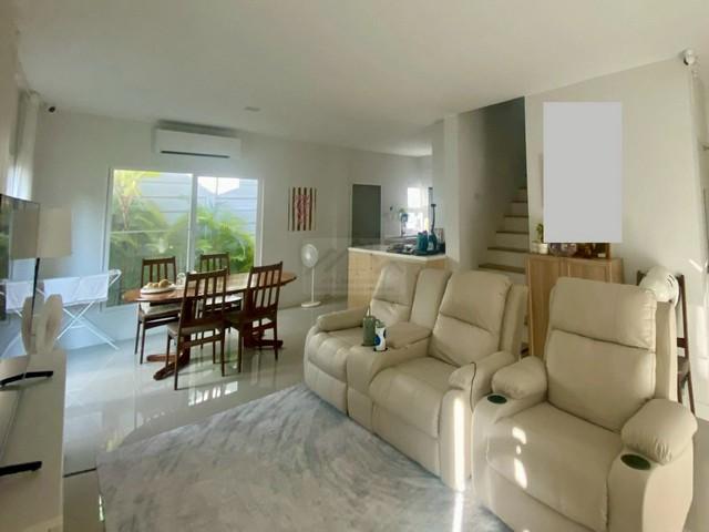 ให้เช่าบ้านแฝด 2 ชั้น 36.20 ตรว. Grande Pleno เมกะบางนา บ้านอยู่บนถนนหลักของโครงการ ใกล้เมกะบางนา เฟอร์พร้อมอยู่ 6