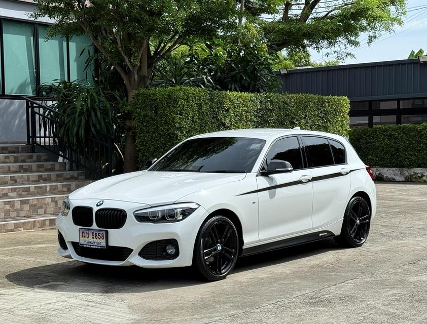 2018 BMW 118I M PERFORMANCE รถมือเดียว 8X,XXX กม รถเข้าศูนย์ตรงระยะ รถไม่เคยมีอุบัติเหตุครับ 4