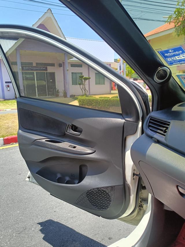 โตโยต้า​ อแวนซ่าListed items  Registration date: August 9, 2012  Registration number KP 7468  Phuket Province  Type: Passenger car with a capacity of รูปที่ 10