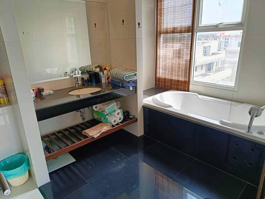 ขายคอนโด Residence at Dream หรือ(ลารอยัลบีข)ชั้นแต่ละชั้นจะมีแค่5ห้อง 7