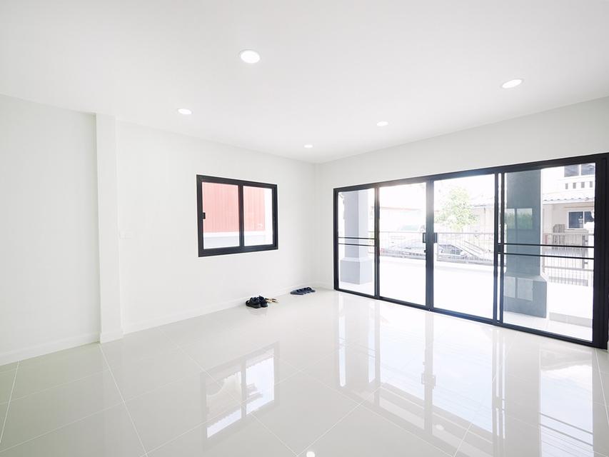 🔥Clearance Sale บ้านแฝดรีโนเวทใหม่ หลังใหญ่ พรีเมียม ม.คันทรีพาร์ค 15 ปทุมธานี–สามโคก 8