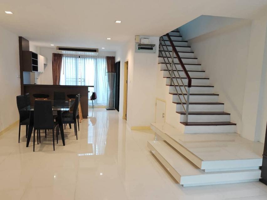 ให้เช่า ทาวน์โฮม Grand I-Design Vibhavadi 34 ตรว. 3 นอน 3 น้ำ 3 ชั้น พร้อมเข้าอยู่ 4