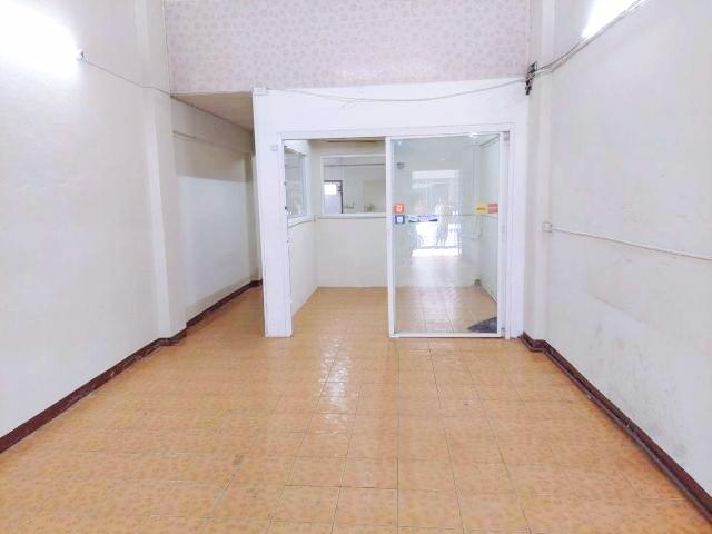 BTSอ่อนนุช 1กม. สุขุมวิท81 มี2 7-11 ในซอย 30ม. และ100ม. แอร์3 ทาสีใหม่ ให้เช่าอาคาร 4.5ชั้น 6