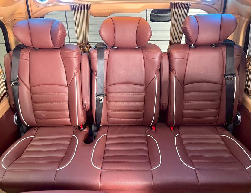 Toyota Commuter 2.8 ปี24 15