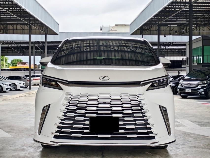 Lexus LM 350h Executive 7-Seater 2024💰 ราคาพิเศษเพียง 4,690,000 บาท เท่านั้น รูปย่อยที่ 2
