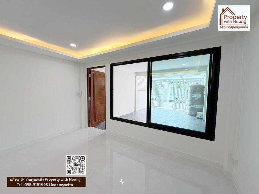 ทาวน์เฮาส์ลาดปลาเค้า 2 ชั้น แถมฟรี แอร์ 2 เครื่อง ซอยเสนานิคม1 ถนนเสนานิคม1 ซ.38 ลาดปลาเค้า รีโนเวทใหม่พร้อมอยู่ มีปั๊มน้ำ 5