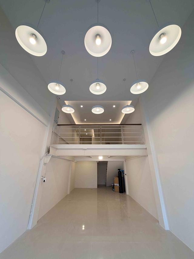 ให้เช่าอาคารพาณิชย์หัวหิน ตึกแถวหัวหินติดถนนเพชรเกษม ใกล้ตลาดไนท์มาร์เก็ต รีโนเวทใหม่ทั้งตึก ทำหน้าร้านแล้ว พร้อมทำธุรกิจ 3