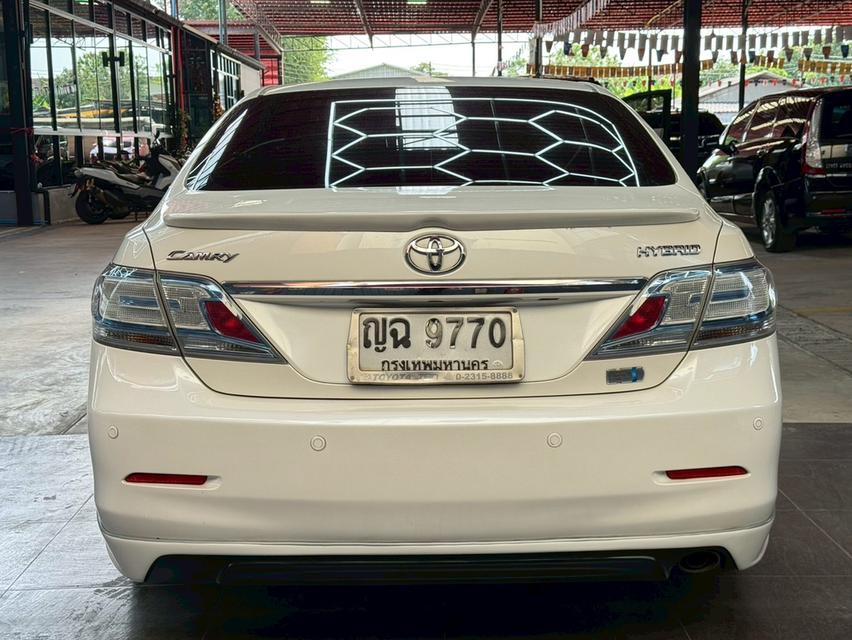 TOYOTA CAMRY 2.4 HV DVD ปี 2011