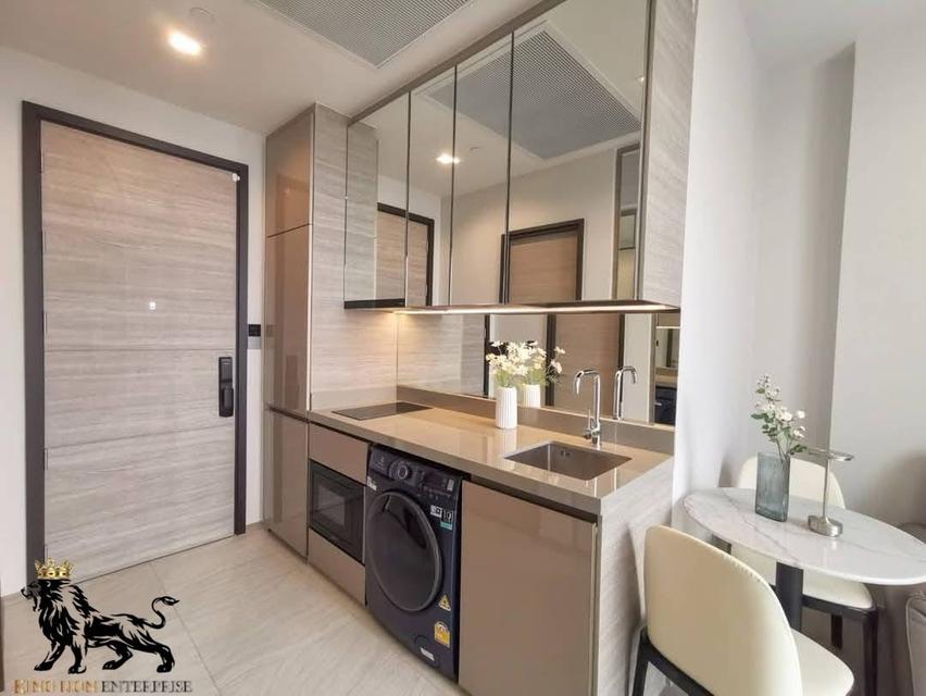 The Crest Park Residences 1