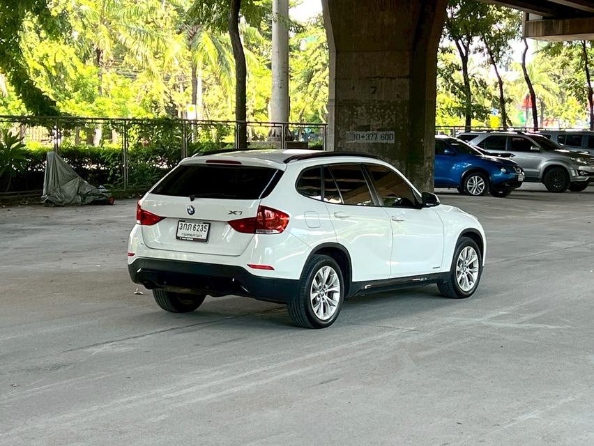 ขายรถ BMW X1 LCI ปี 2014 สีขาว เกียร์ออโต้ 4