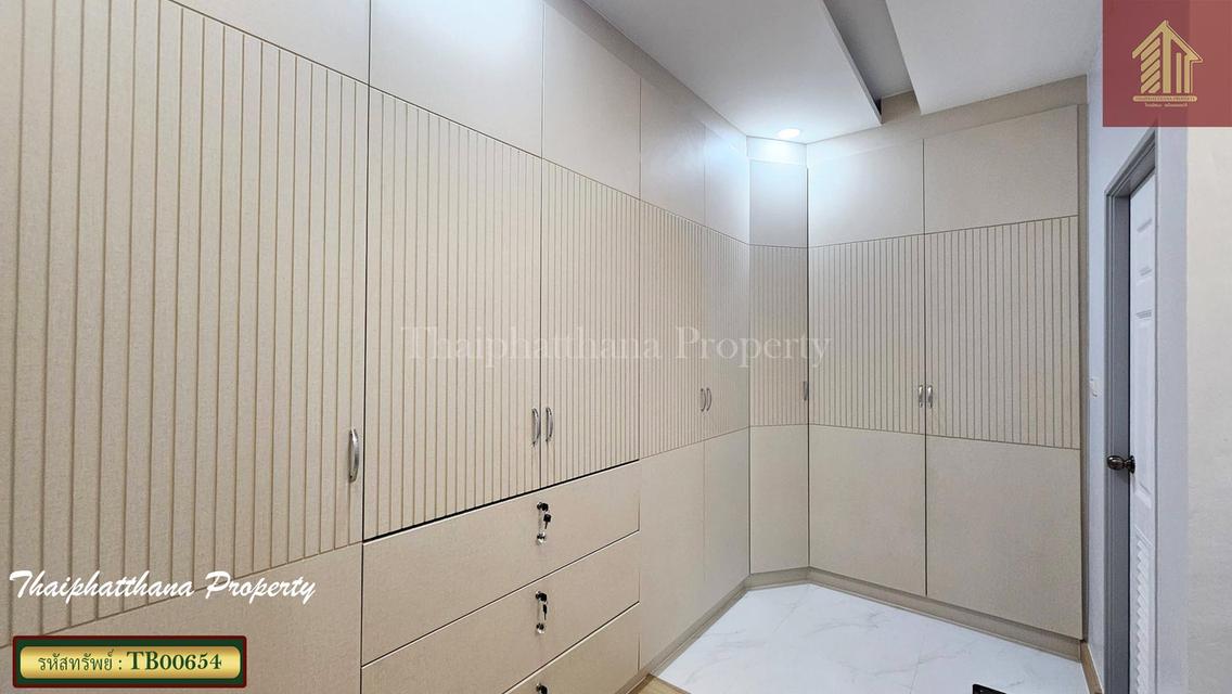 หมู่บ้านกรองทอง พาวิลเลี่ยน 55/1 15