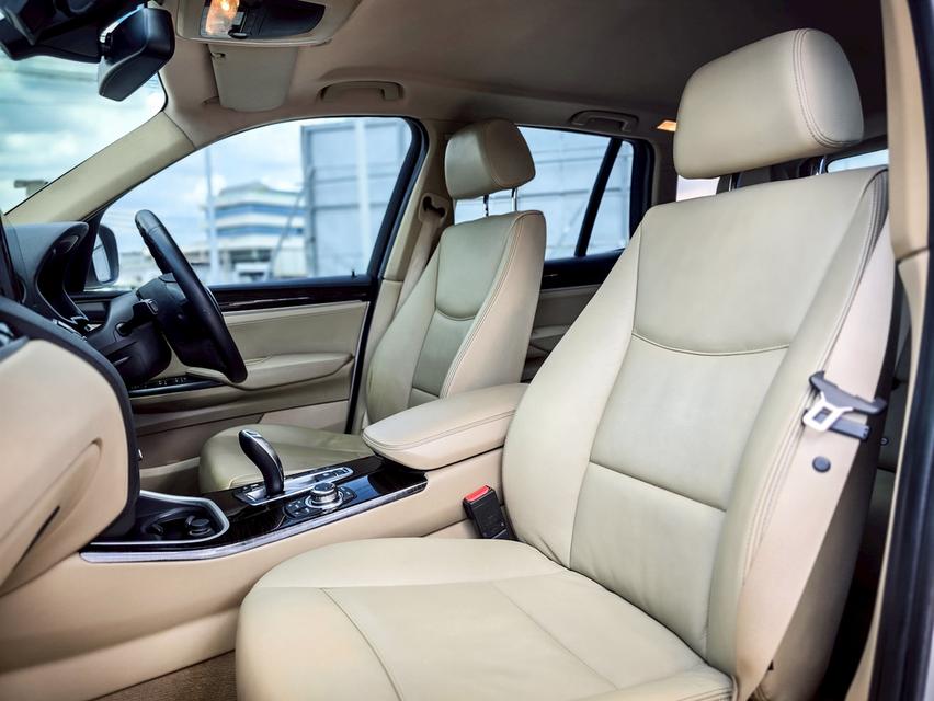 รหัสรถ CBLX3336 BMW X3 2.0 xDrive20d Highline SUV หรู  11