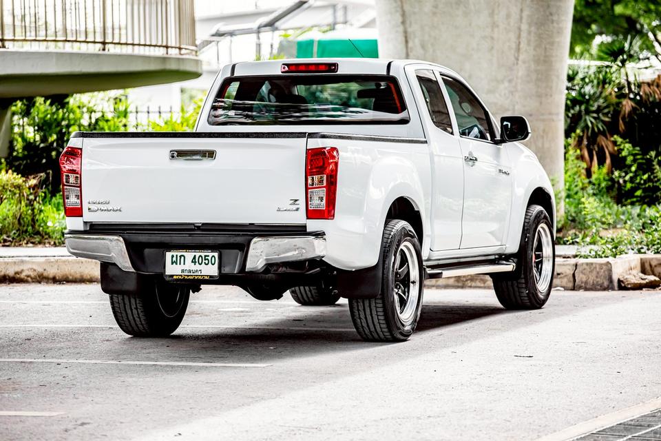 ISUZU D-MAX Hi-lander Cab 1.9 Ddi L ปี 2016 สีขาว ตัวท๊อป สูง